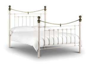 Victoria  bedframe
